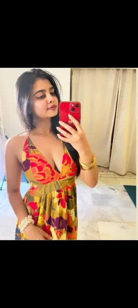 Priya Call Girl in Surat